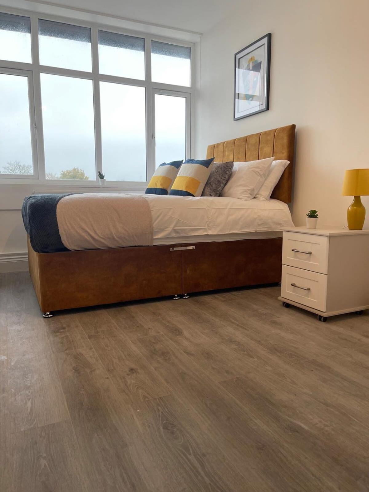 1 Bedroom Apartment - Flitwick - Contractor Friendly - Tourist Ready - Full Kitchen - Wifi - Smart Tv - Sofa Bed - Free Parking - Ideal For Short Or Long Stays Extérieur photo